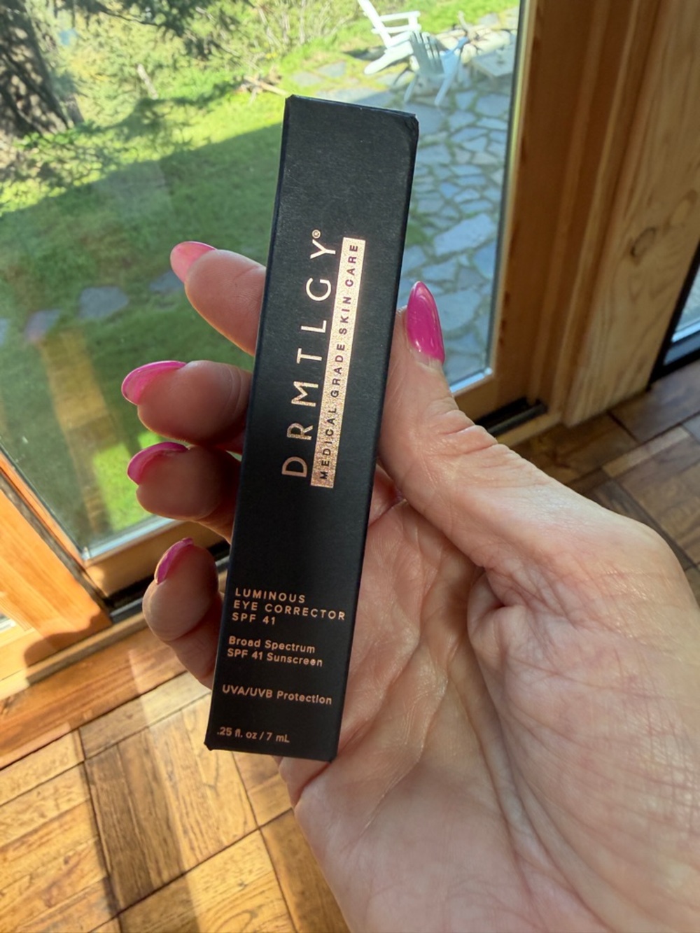 DRMTLGY  Luminous Eye Corrector Concealer